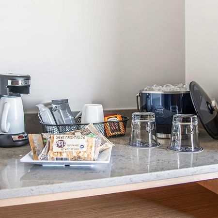 Hyatt Place Newark-Silicon Valley ภายนอก รูปภาพ