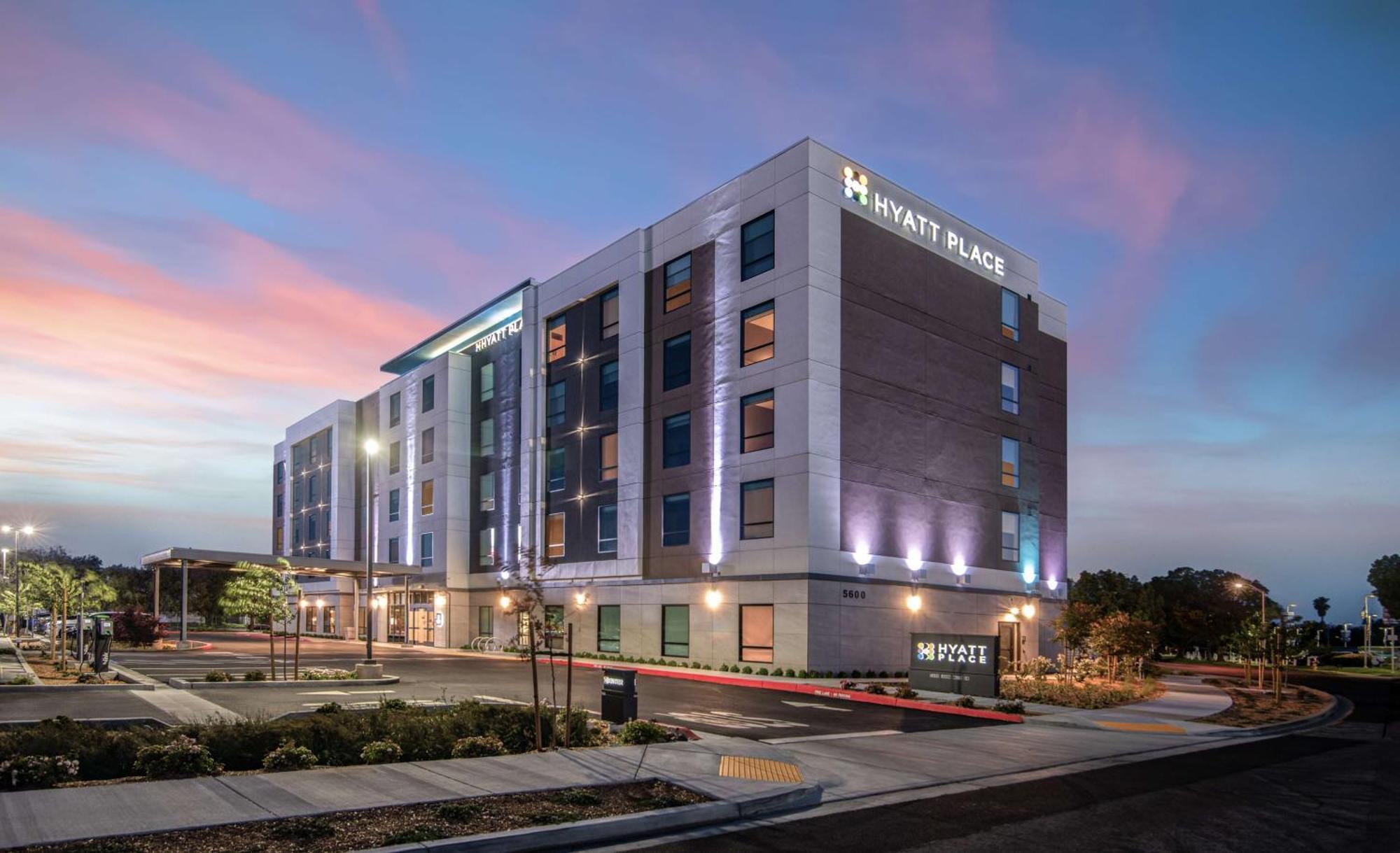 Hyatt Place Newark-Silicon Valley ภายนอก รูปภาพ