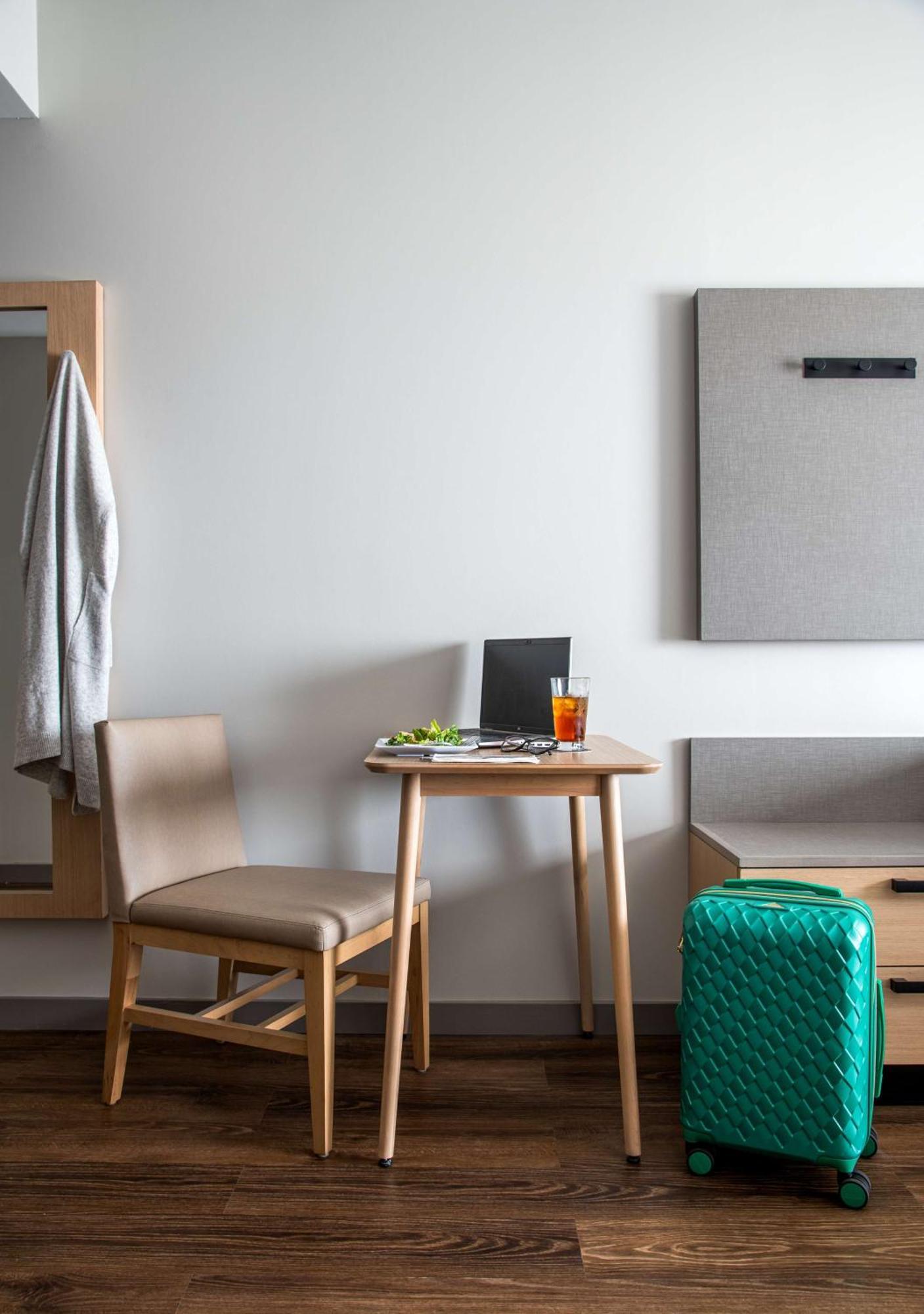 Hyatt Place Newark-Silicon Valley ภายนอก รูปภาพ
