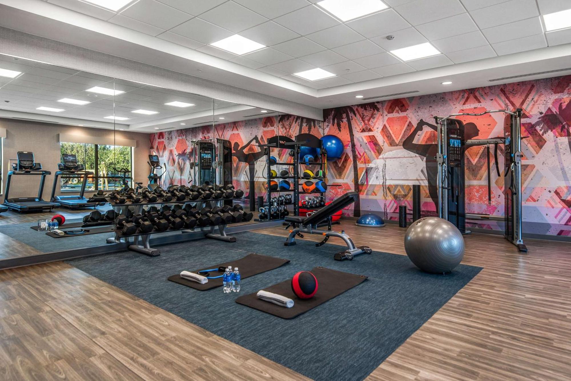 Hyatt Place Newark-Silicon Valley ภายนอก รูปภาพ