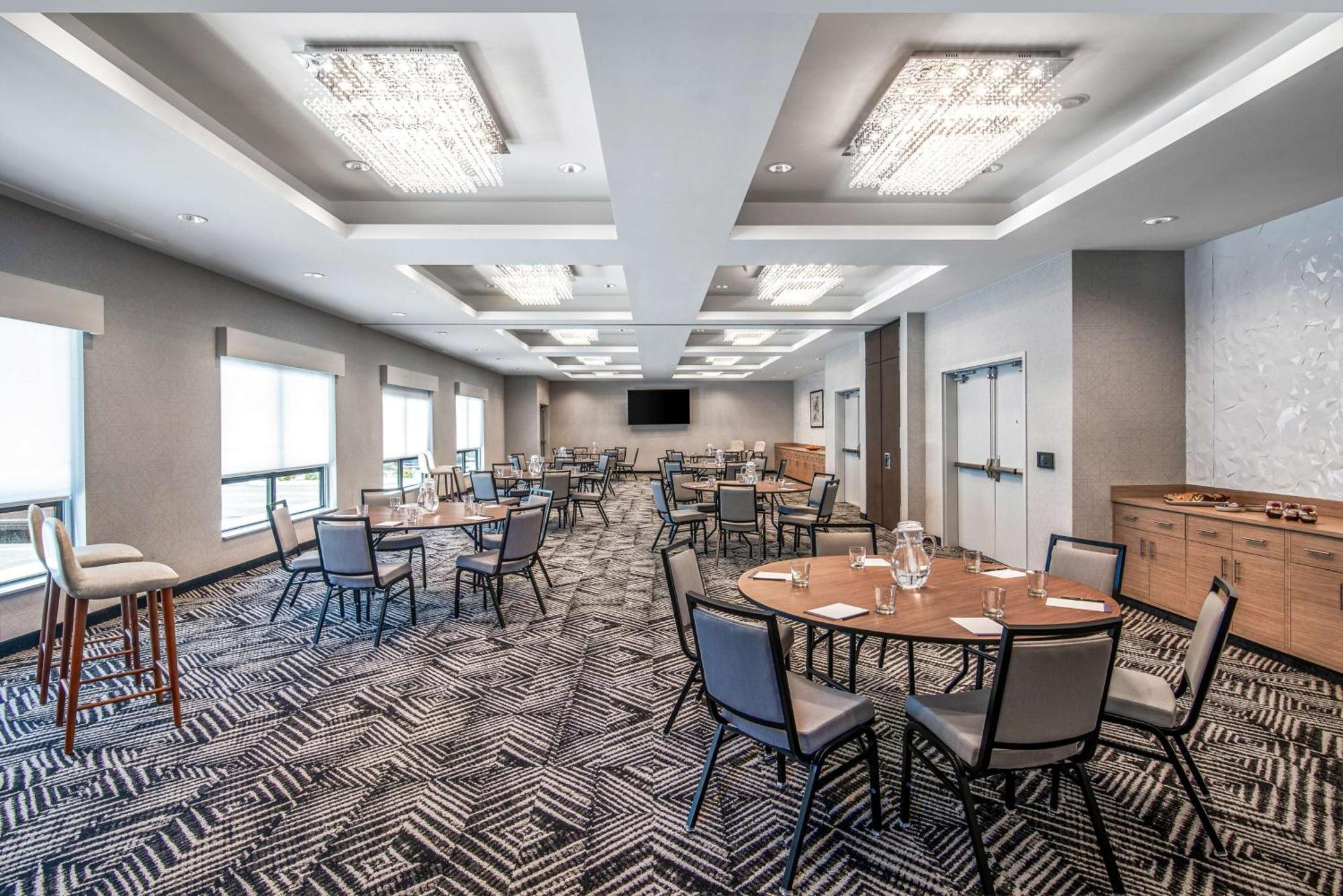 Hyatt Place Newark-Silicon Valley ภายนอก รูปภาพ